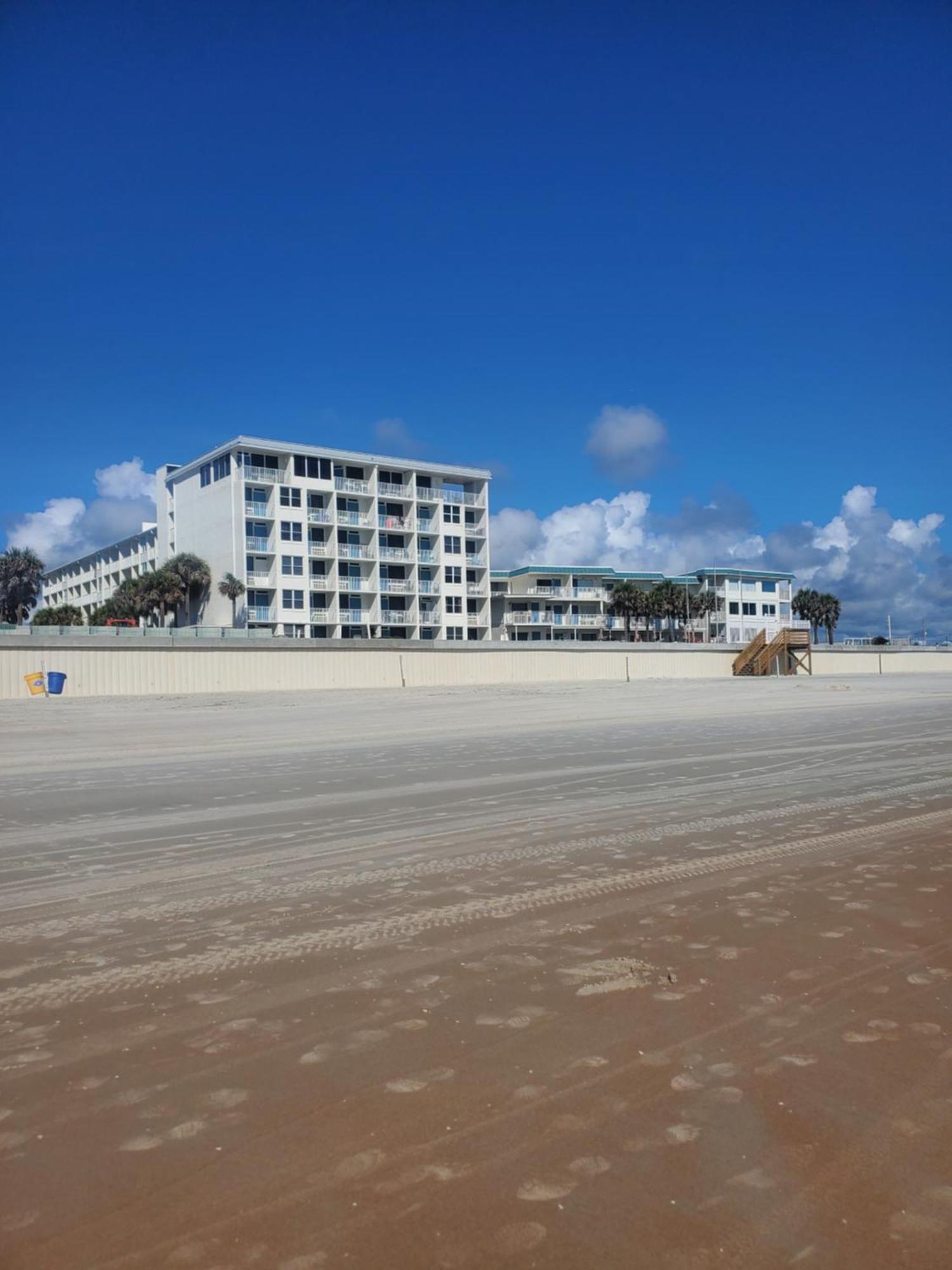 Beachside Bliss Ocean Views & Endless Fun Daytona Beach! Exterior foto